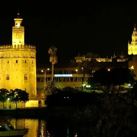 Triana Star Apartment